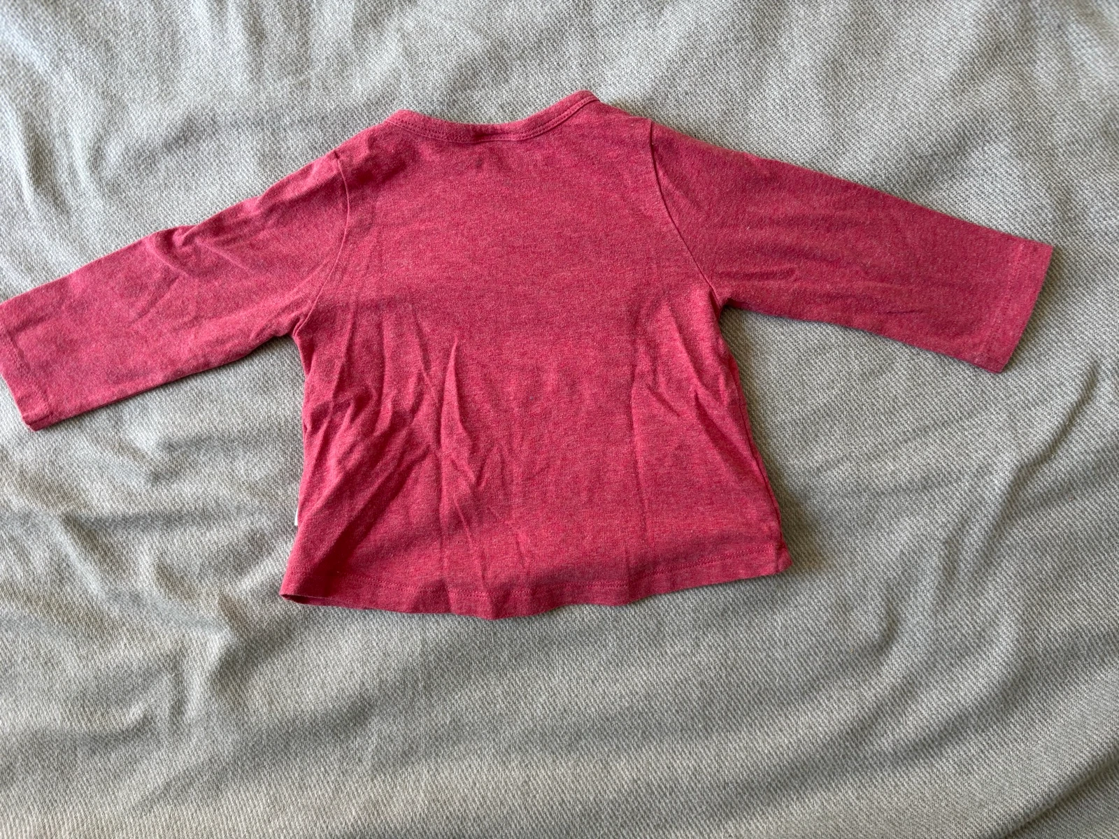 166/ Red crisscross front top - Tape à l’œil - 9 months - 71 cm – photo 3